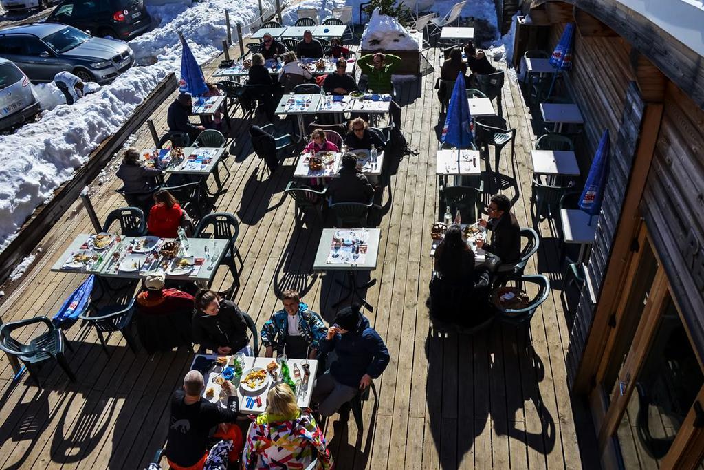 La Berangere Aparthotel Chamrousse Luaran gambar