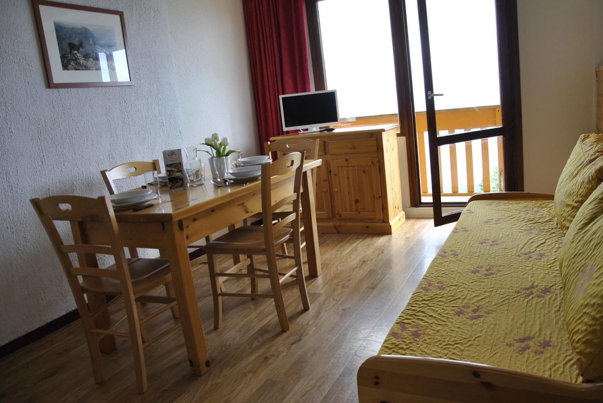 La Berangere Aparthotel Chamrousse Luaran gambar