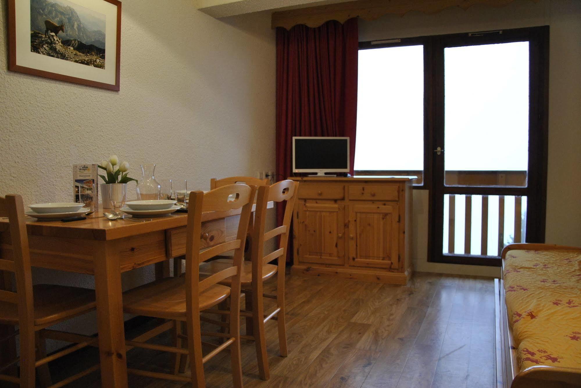 La Berangere Aparthotel Chamrousse Luaran gambar